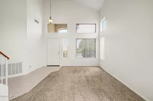 9359 W Deanna Dr, Peoria, AZ 85382 - Photo 10