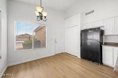 3290 E Juanita Avenue, Gilbert, AZ 85234 - Photo 8