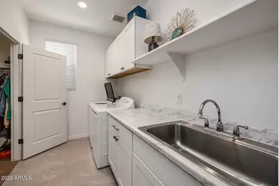 10218 E Wavelength Avenue, Mesa, AZ 85212 - Photo 12