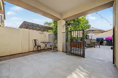 10218 E Wavelength Avenue, Mesa, AZ 85212 - Photo 16