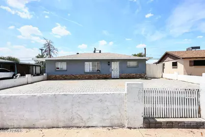 8806 N 30th Avenue, Phoenix, AZ 85051 - Photo 2