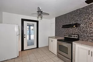 8806 N 30th Ave, Phoenix, AZ 85051 - Photo 12