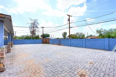 8806 N 30th Avenue, Phoenix, AZ 85051 - Photo 32