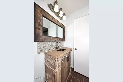 8806 N 30th Avenue, Phoenix, AZ 85051 - Photo 26