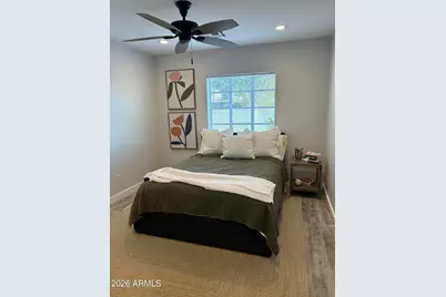 326 W Highland Avenue Avenue, Phoenix, AZ 85013 - Photo 14