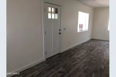 326 W Highland Avenue Avenue, Phoenix, AZ 85013 - Photo 6