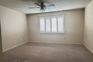 10206 W Campana Dr, Sun City, AZ 85351 - Photo 14
