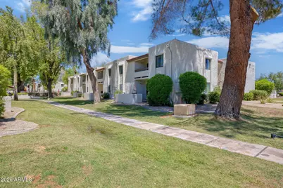 10444 N 69th Street #201, Paradise Valley, AZ 85253 - Photo 8