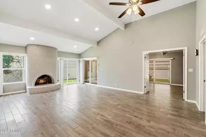 4 E San Miguel Avenue, Phoenix, AZ 85012 - Photo 8