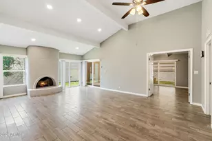 4 E San Miguel Ave, Phoenix, AZ 85012 - Photo 8