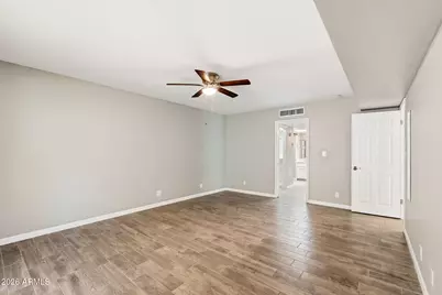 4 E San Miguel Avenue, Phoenix, AZ 85012 - Photo 20