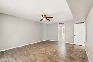 4 E San Miguel Ave, Phoenix, AZ 85012 - Photo 20