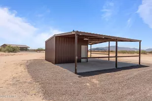 48800 W Long Rifle Rd, Aguila, AZ 85320 - Photo 10