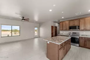 48800 W Long Rifle Rd, Aguila, AZ 85320 - Photo 30