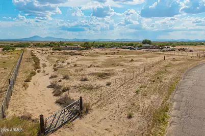 32237 W Santa Cruz Avenue #61, Maricopa, AZ 85138 - Photo 2