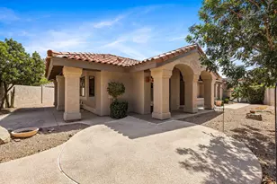 9823 N 100th Pl, Scottsdale, AZ 85258 - Photo 32