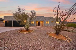 1008 W Honda Bow Rd, Phoenix, AZ 85086 - Photo 2