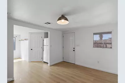 9047 N 9th Street, Phoenix, AZ 85020 - Photo 2