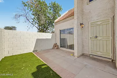 1342 W Emerald Avenue #403, Mesa, AZ 85202 - Photo 4