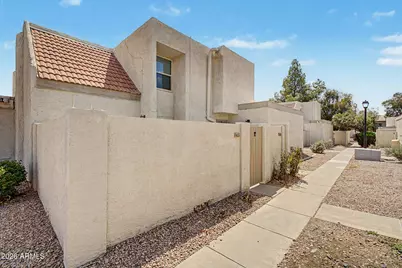 1342 W Emerald Avenue #403, Mesa, AZ 85202 - Photo 2