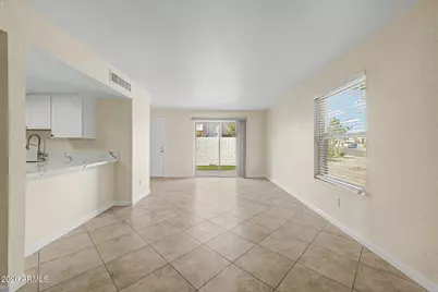 1342 W Emerald Avenue #403, Mesa, AZ 85202 - Photo 10