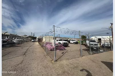 321 & 327 S Kino Parkway S, Tucson, AZ 85719 - Photo 20