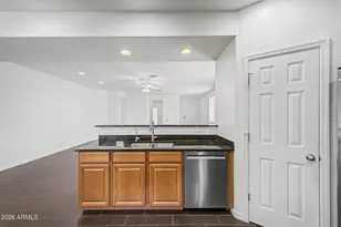 859 E Aberdeen Dr, Gilbert, AZ 85298 - Photo 8