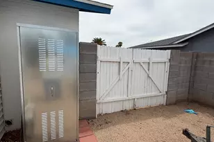 720 W Wagoner Rd, Phoenix, AZ 85023 - Photo 18