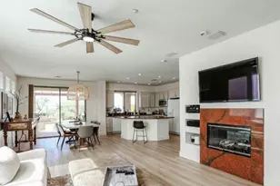 2423 W Shadow Glen Ct, Anthem, AZ 85086 - Photo 4