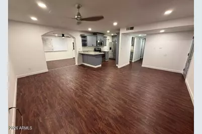 5302 W Windsor Avenue, Phoenix, AZ 85035 - Photo 2