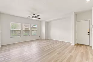 18234 N Alicia Ct, Maricopa, AZ 85138 - Photo 6