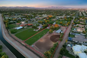 2601 E Mesquite St, Gilbert, AZ 85296 - Photo 8