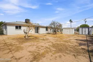 11111 W Hollywood Ave, Youngtown, AZ 85363 - Photo 24