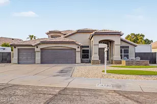 4730 E Thunderhill Pl, Phoenix, AZ 85044 - Photo 2