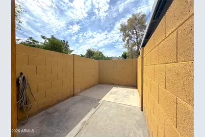 8331 E Valley Vista Drive, Scottsdale, AZ 85250 - Photo 10