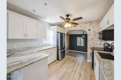 25416 S Grapefruit Drive, Queen Creek, AZ 85142 - Photo 10