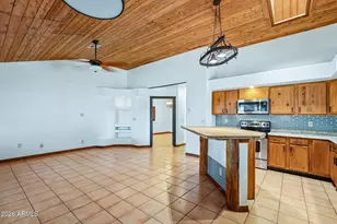 23843 N 41st Ave, Glendale, AZ 85310 - Photo 16