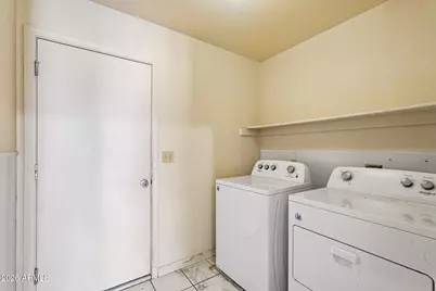 23843 N 41st Avenue, Glendale, AZ 85310 - Photo 38