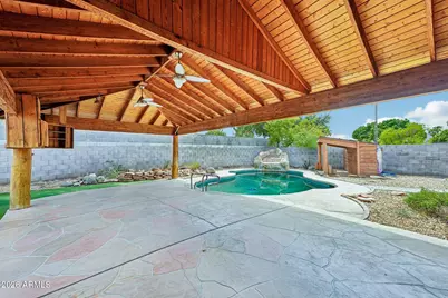 23843 N 41st Avenue, Glendale, AZ 85310 - Photo 2