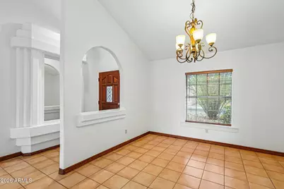 23843 N 41st Avenue, Glendale, AZ 85310 - Photo 12
