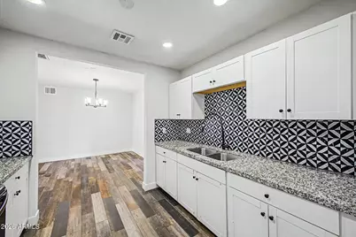 105 N Los Robles Drive, Goodyear, AZ 85338 - Photo 12