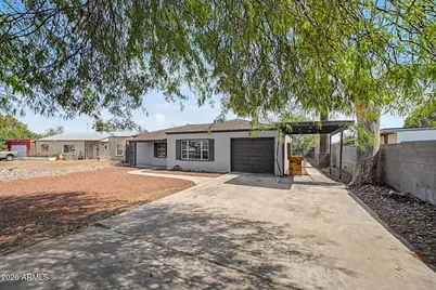 105 N Los Robles Drive, Goodyear, AZ 85338 - Photo 4
