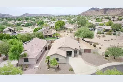 26024 N 41st Avenue, Phoenix, AZ 85083 - Photo 34