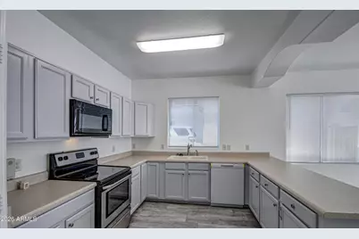 12031 W Belmont Drive, Avondale, AZ 85323 - Photo 6