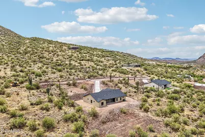 2246 E Manana Road, New River, AZ 85087 - Photo 40