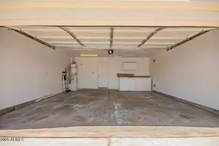 2014 N 84th Ln, Phoenix, AZ 85037 - Photo 16