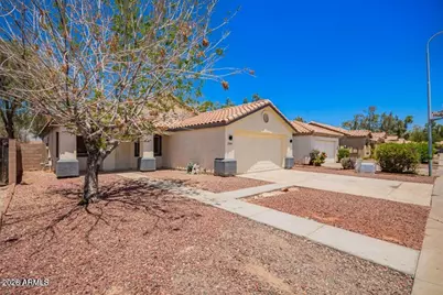2014 N 84 Lane, Phoenix, AZ 85037 - Photo 2