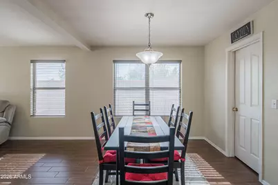 1075 E Parkview Court, Gilbert, AZ 85295 - Photo 6