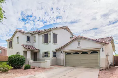 1075 E Parkview Court, Gilbert, AZ 85295 - Photo 2