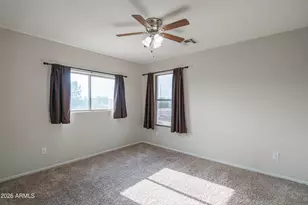 1075 E Parkview Ct, Gilbert, AZ 85295 - Photo 18
